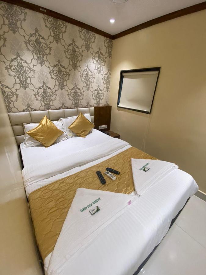 Отель Garden Creek Residency - Near To Mumbai International Airport Экстерьер фото