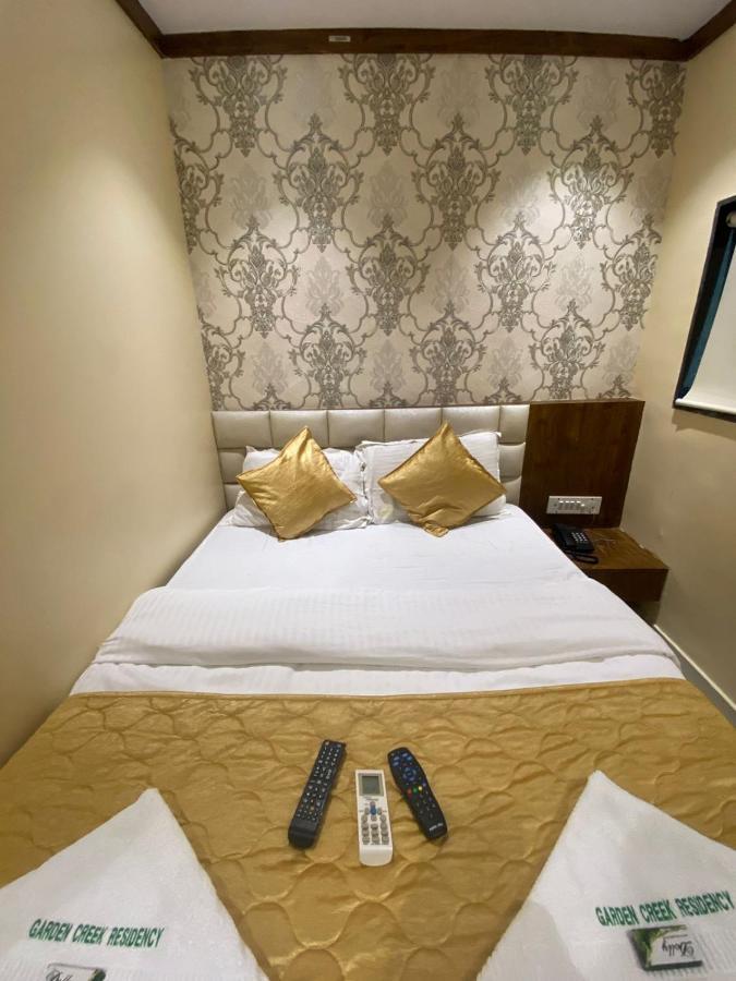 Отель Garden Creek Residency - Near To Mumbai International Airport Экстерьер фото
