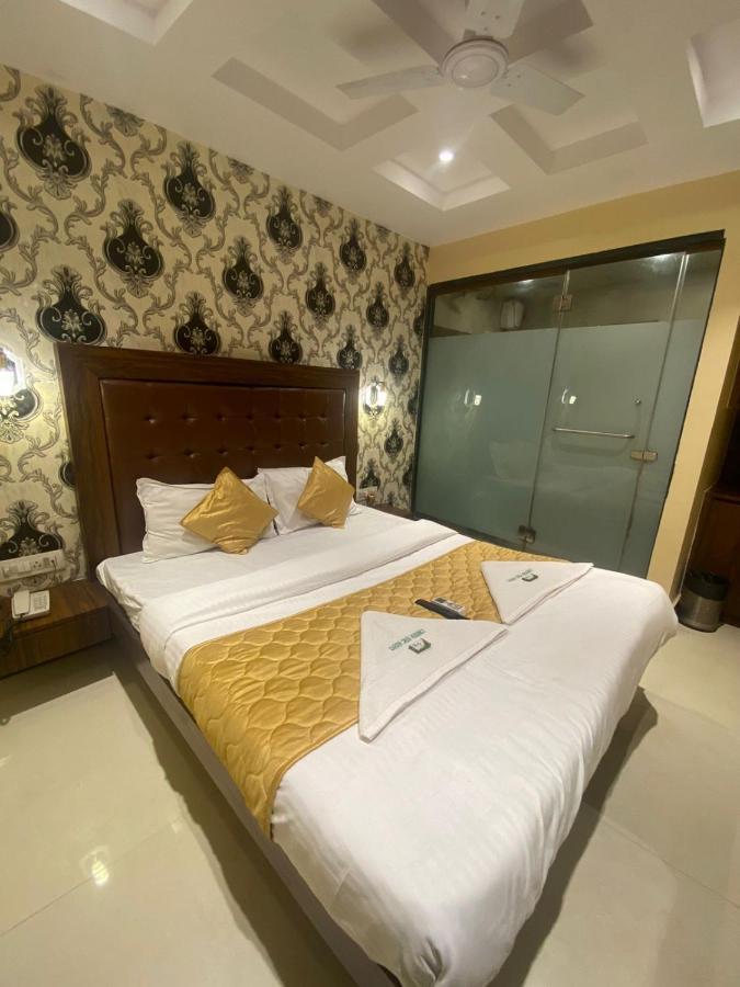 Отель Garden Creek Residency - Near To Mumbai International Airport Экстерьер фото