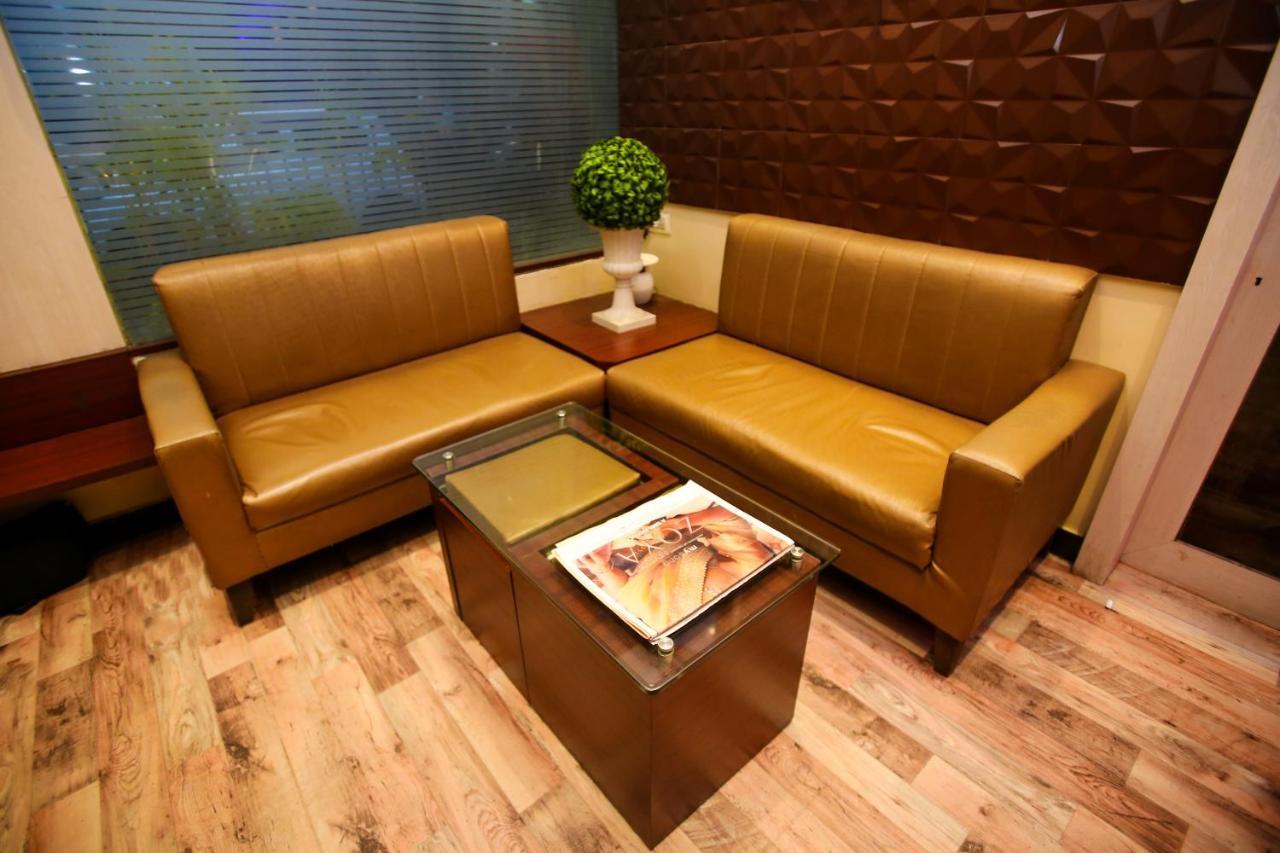 Отель Garden Creek Residency - Near To Mumbai International Airport Экстерьер фото